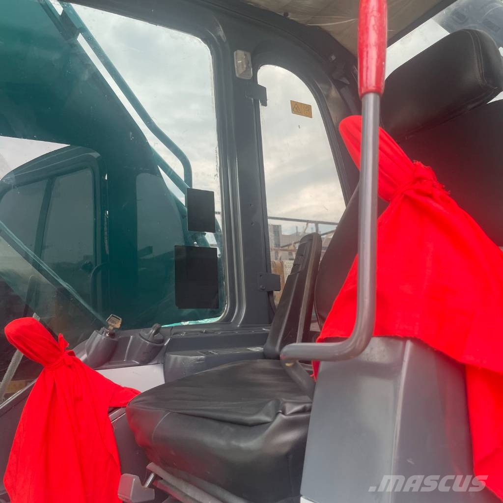 Kobelco SK 200 D Kāpurķēžu ekskavatori
