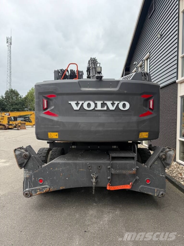 Volvo EW 240 E MH Materialumschlag