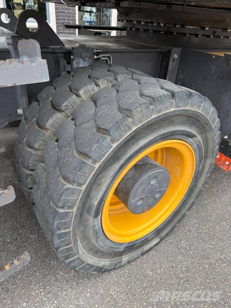 Volvo EW 240 E MH Materialumschlag