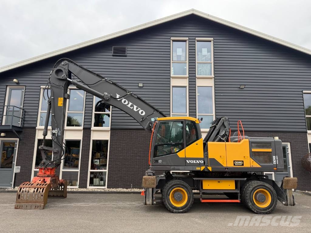 Volvo EW 240 E MH Materialumschlag