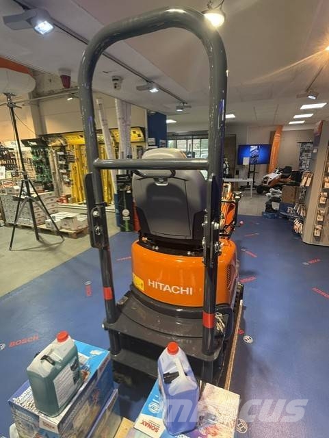 Hitachi Kompaktbagger ZX10U-6 Mini ekskavatori < 7 t