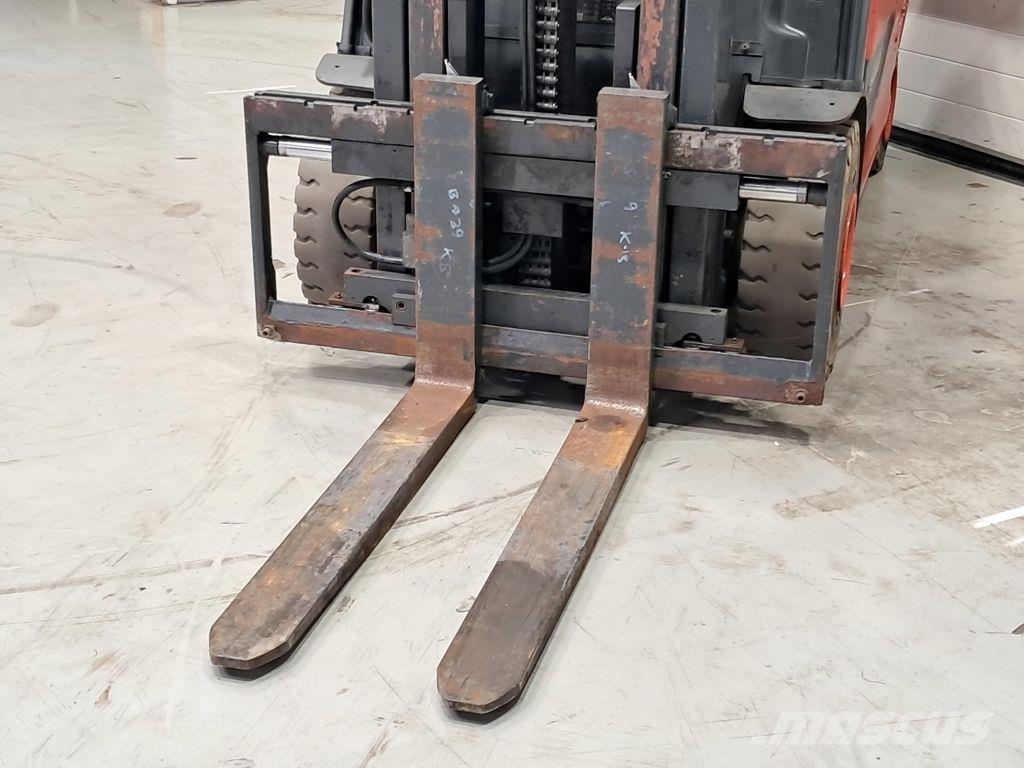 Linde E30L-01 Elektriske trucker