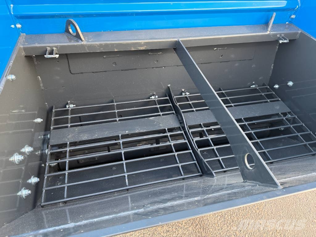 YstadMaskiner Sandspridare SP-400 Quitanieves