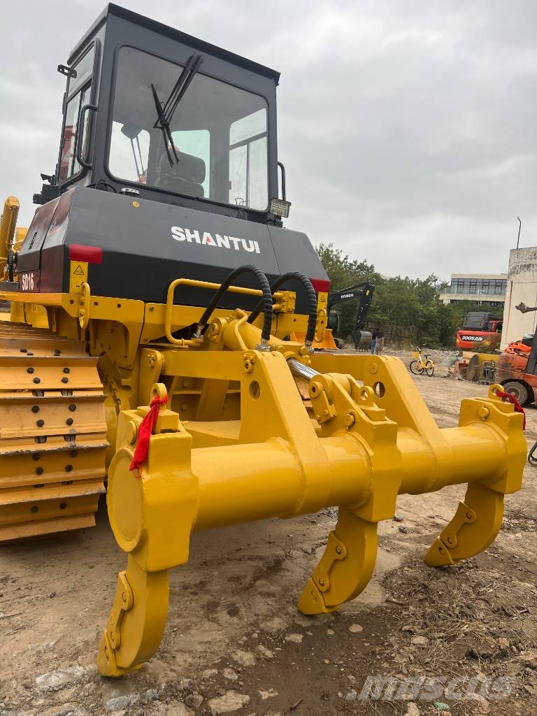 Shantui SD 16 Shanghai largest supplier Buldooserid