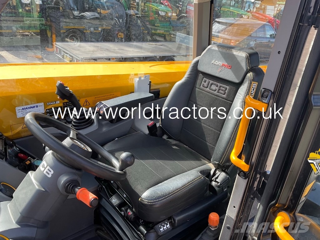 JCB 542-70 Agri Pro Telehandlers for agriculture