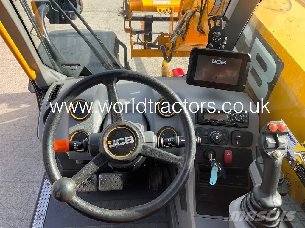 JCB 542-70 Agri Pro Telehandlers for agriculture
