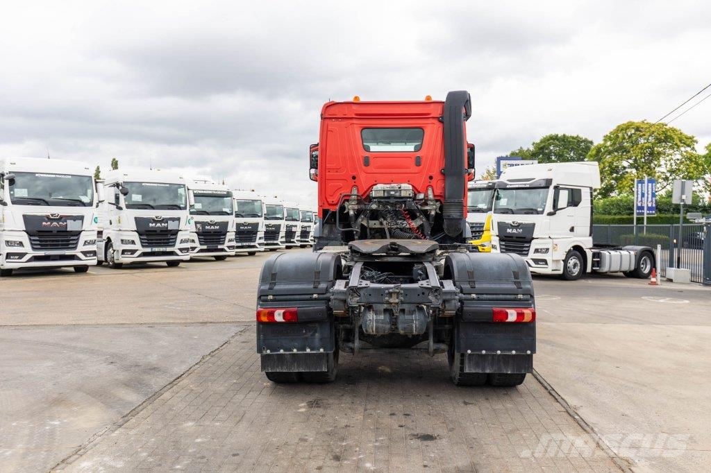 Mercedes-Benz AROCS 1840 AS - 4X4 (cardan)+MANUAL+KIPHYDR. Camiones tractor