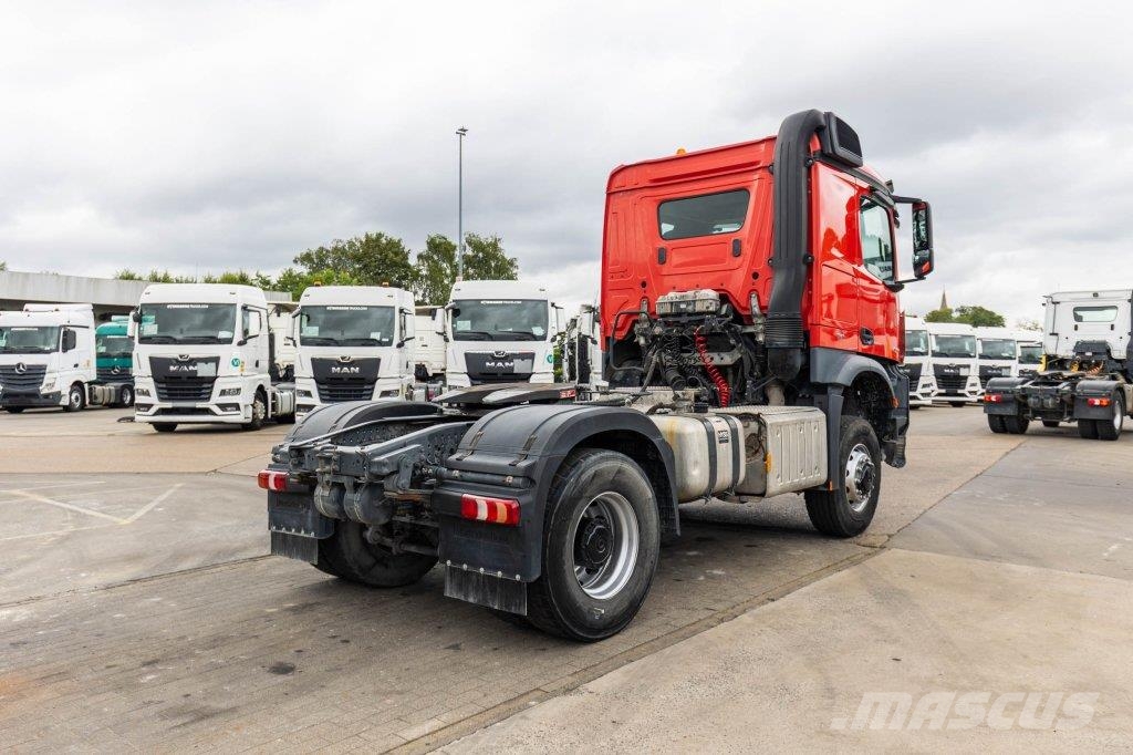 Mercedes-Benz AROCS 1840 AS - 4X4 (cardan)+MANUAL+KIPHYDR. Camiones tractor