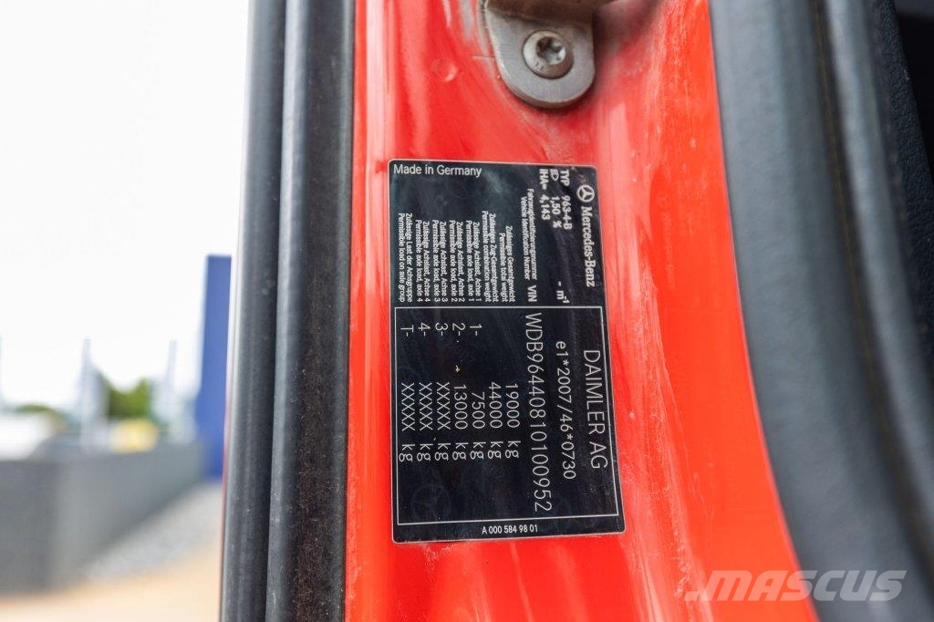 Mercedes-Benz AROCS 1840 AS - 4X4 (cardan)+MANUAL+KIPHYDR. Τράκτορες