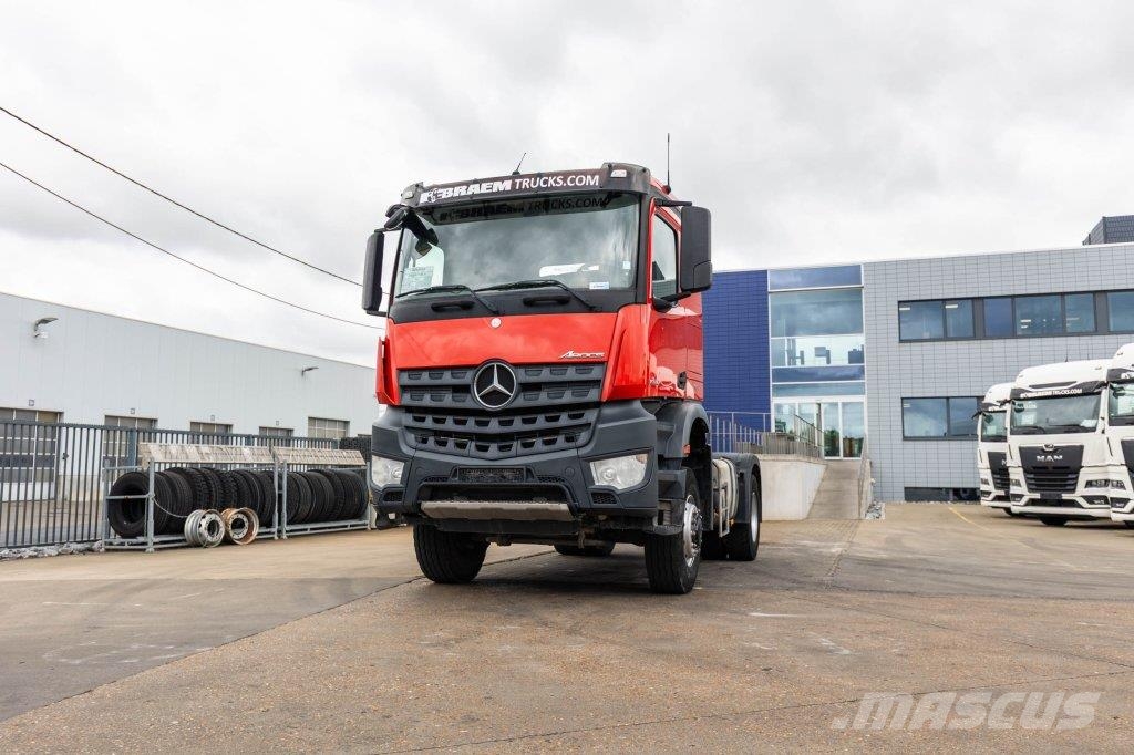 Mercedes-Benz AROCS 1840 AS - 4X4 (cardan)+MANUAL+KIPHYDR. Camiones tractor