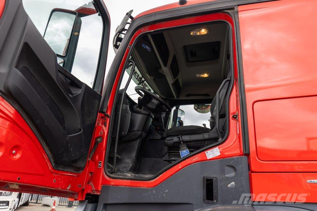 Mercedes-Benz AROCS 1840 AS - 4X4 (cardan)+MANUAL+KIPHYDR. Camiones tractor