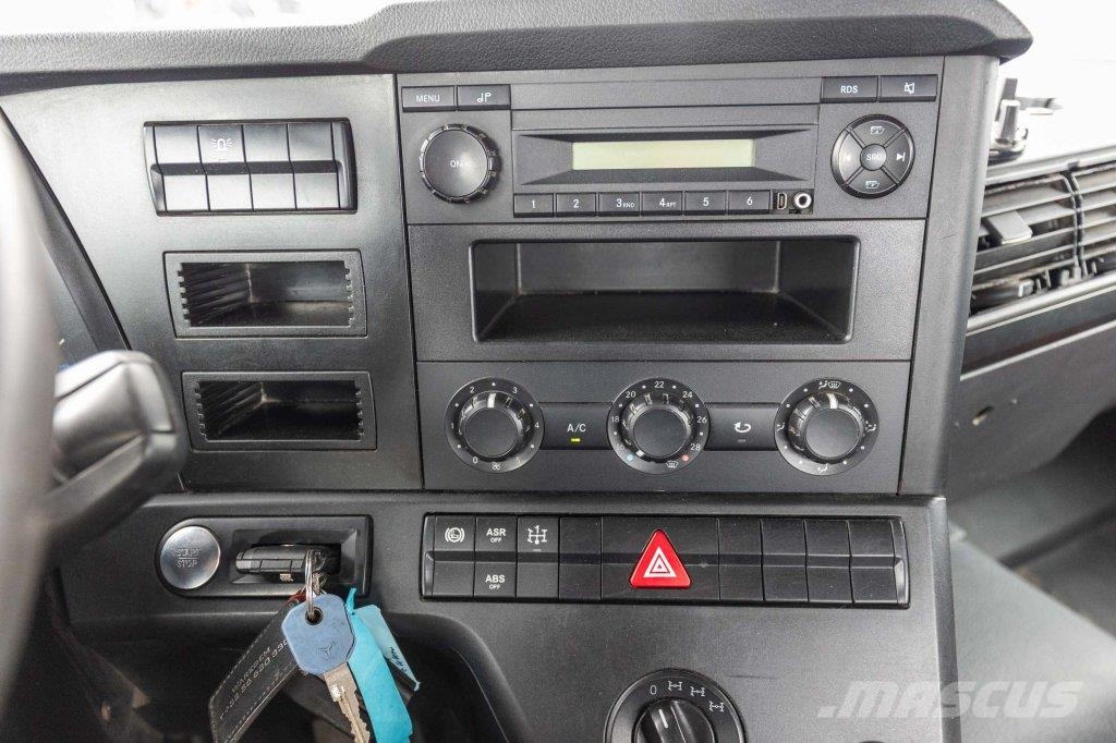 Mercedes-Benz AROCS 1840 AS - 4X4 (cardan)+MANUAL+KIPHYDR. Τράκτορες