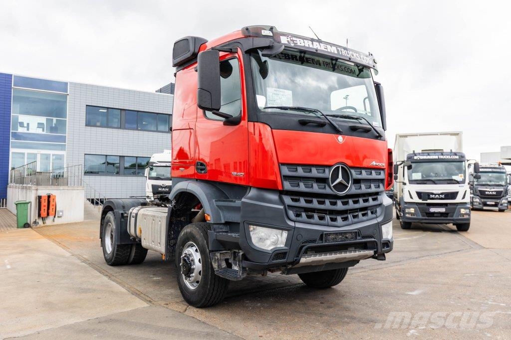Mercedes-Benz AROCS 1840 AS - 4X4 (cardan)+MANUAL+KIPHYDR. Camiones tractor