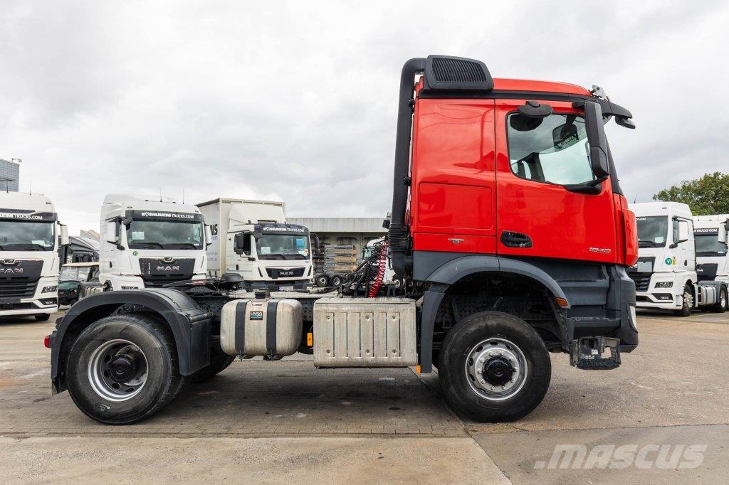 Mercedes-Benz AROCS 1840 AS - 4X4 (cardan)+MANUAL+KIPHYDR. Camiones tractor