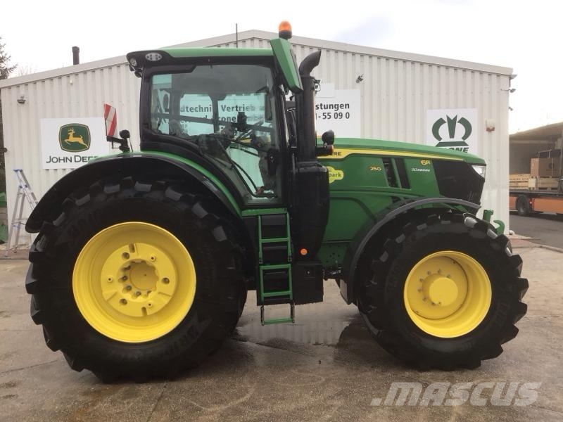 John Deere 6R 250 曳引機