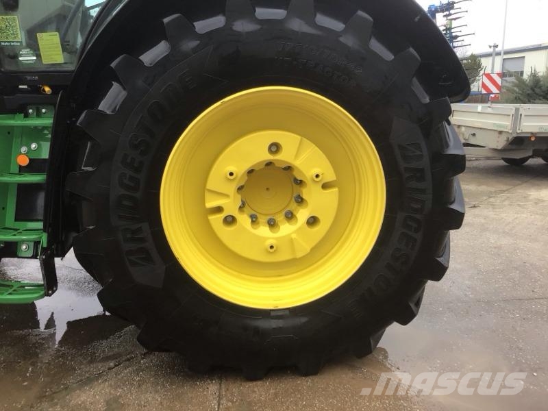 John Deere 6R 250 曳引機