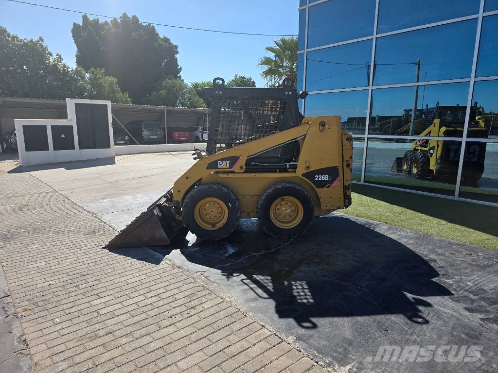 CAT 226 B Minicargadoras