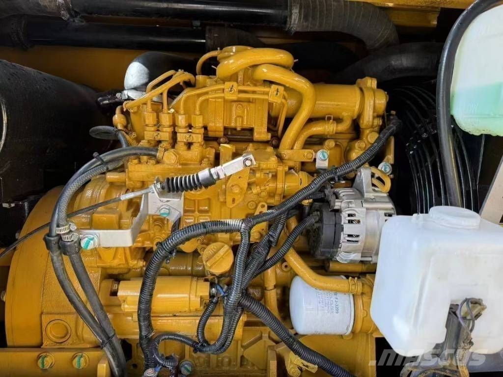 CAT 307E2 소형 굴삭기 7톤 미만