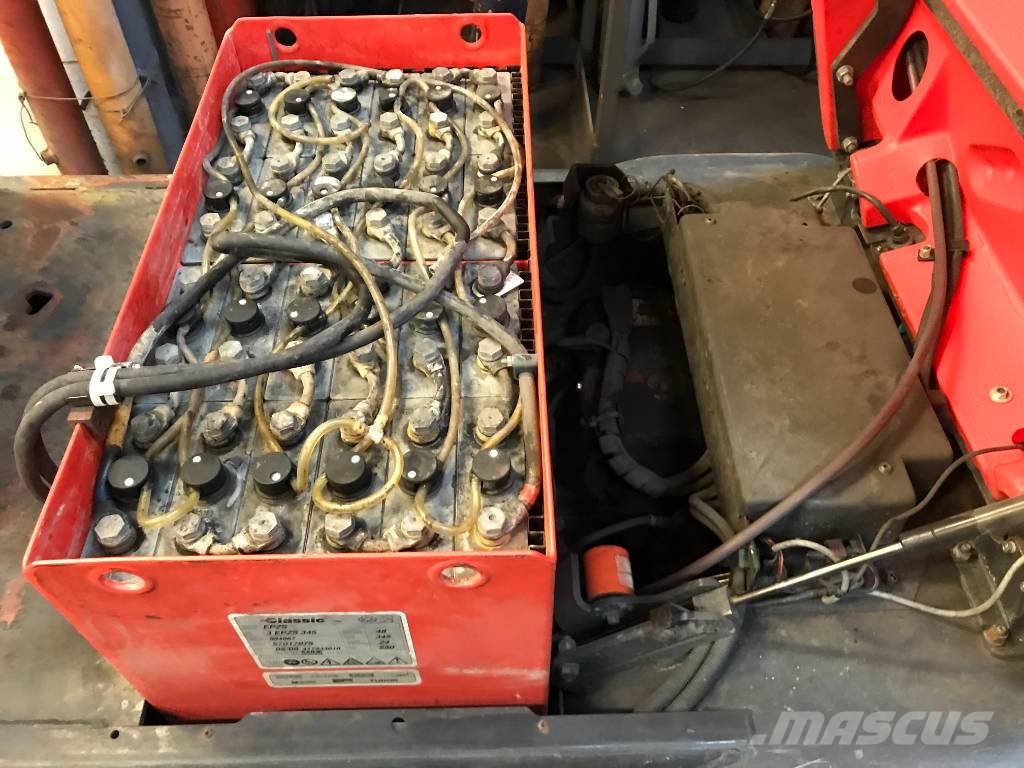 Linde P 60Z V-3169 OB Тягачі колісні
