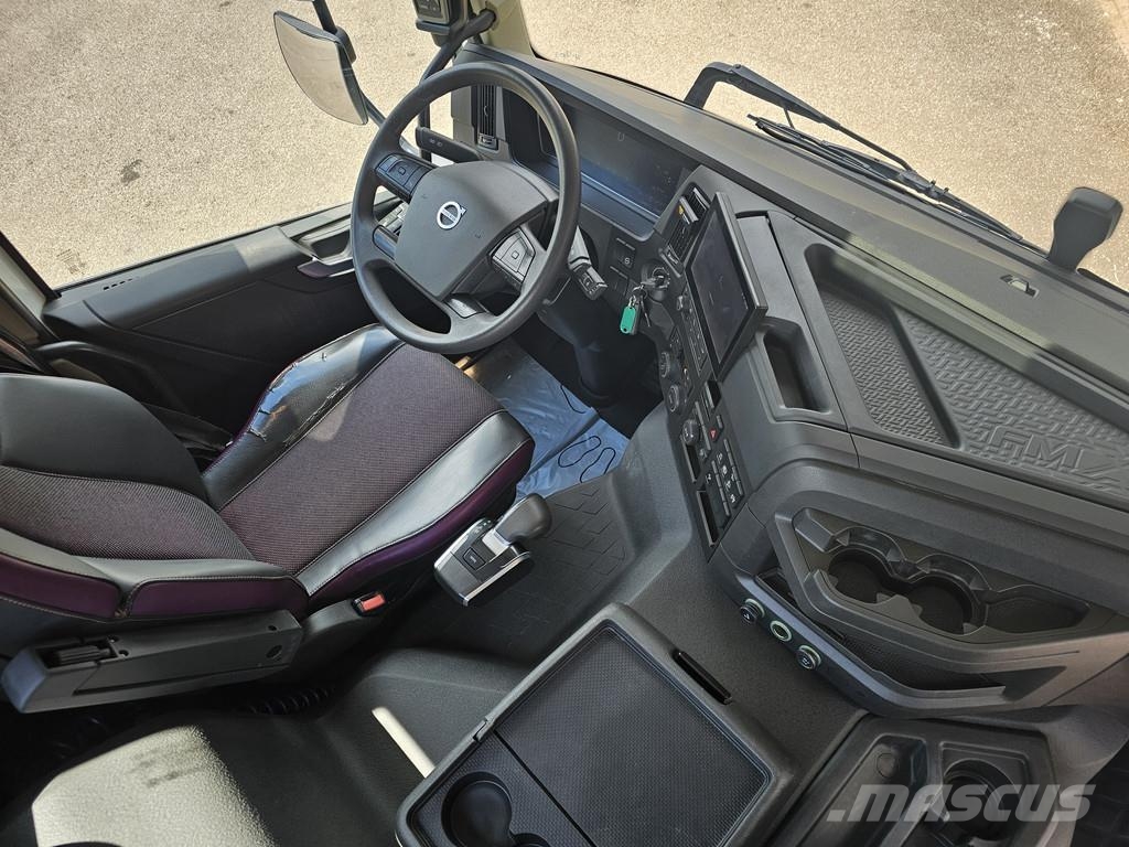 Volvo FMX 500 / 6X6 / AJK HOOKLIFT 20T / HUB REDUCTION شاحنات الرافعات الخطافية