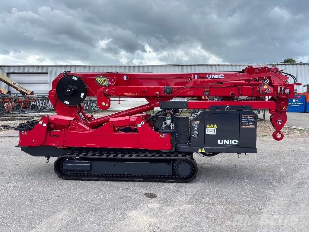Unic URW 806-3 Macara teren accidentat