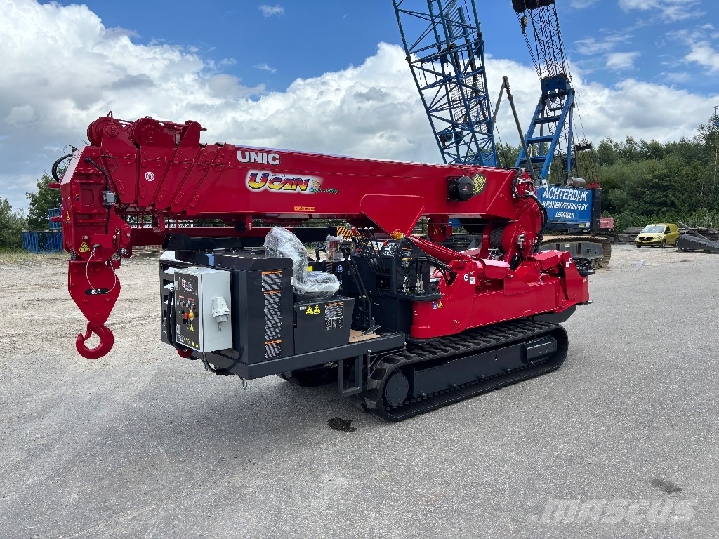 Unic URW 806-3 Macara teren accidentat