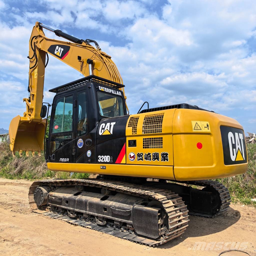 CAT 320 D Kāpurķēžu ekskavatori