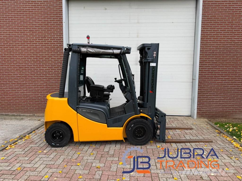 Jungheinrich DFG425S Diesel Trucker