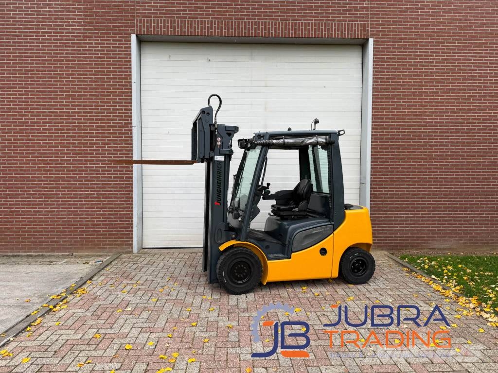 Jungheinrich DFG425S Diesel Trucker