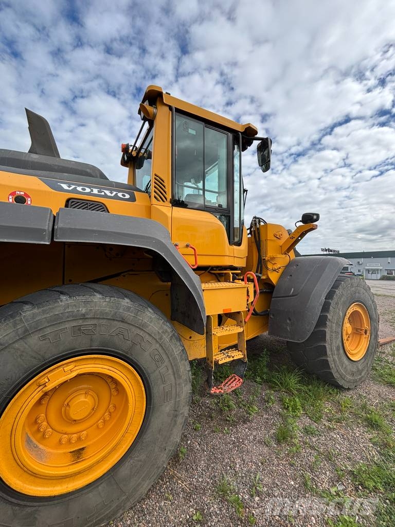 Volvo l120 轮式装载机