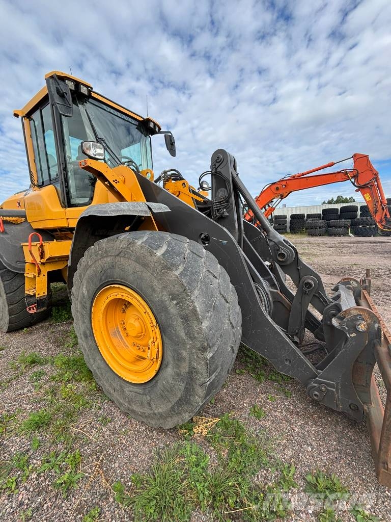 Volvo l120 轮式装载机