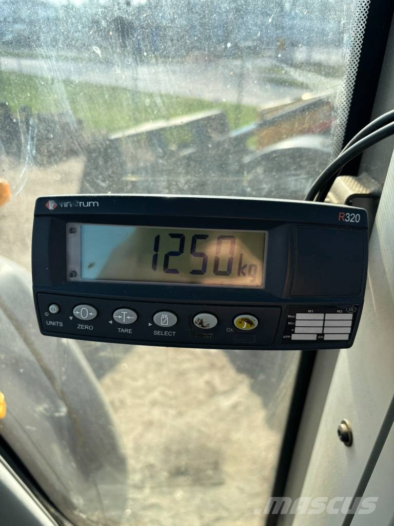 Volvo l120 轮式装载机