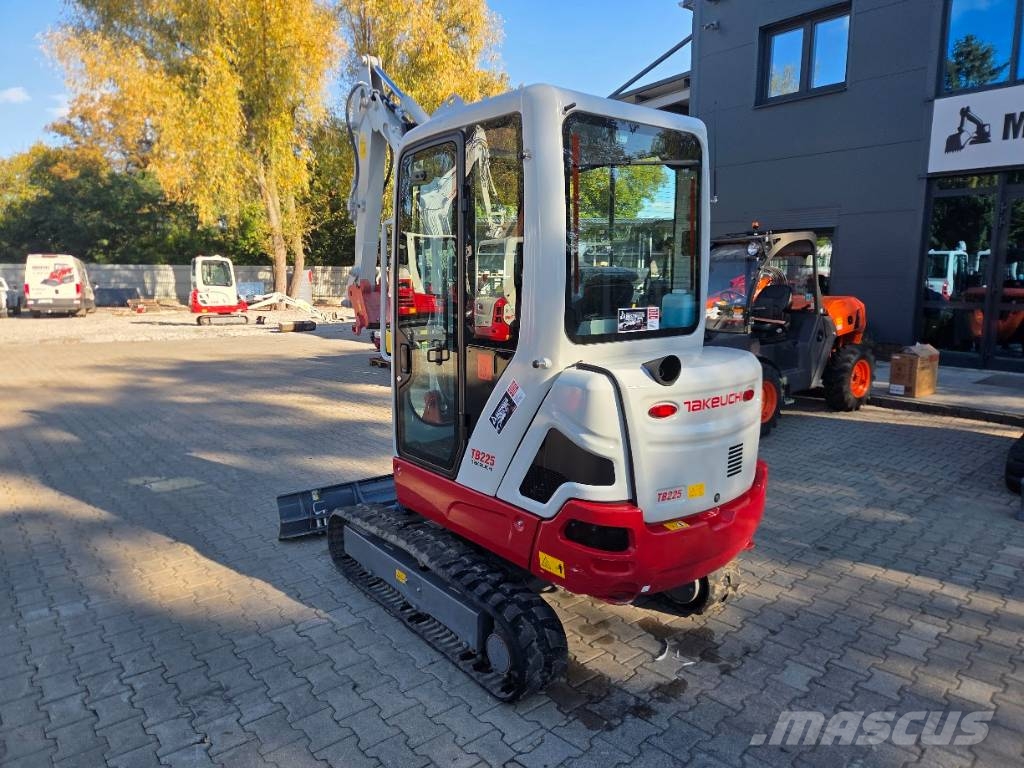 Takeuchi TB 225 Miniexcavadoras