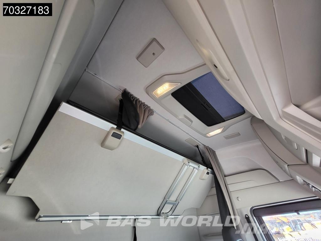 Iveco S-Way 510 4X2 Retarder 2xTanks Standklima ACC Navi 트랙터 유닛