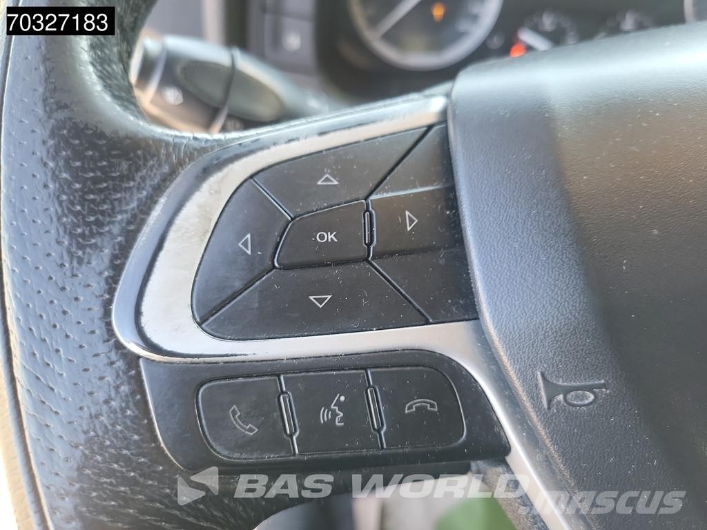 Iveco S-Way 510 4X2 Retarder 2xTanks Standklima ACC Navi 트랙터 유닛