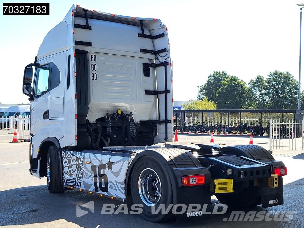 Iveco S-Way 510 4X2 Retarder 2xTanks Standklima ACC Navi Vetopöytäautot