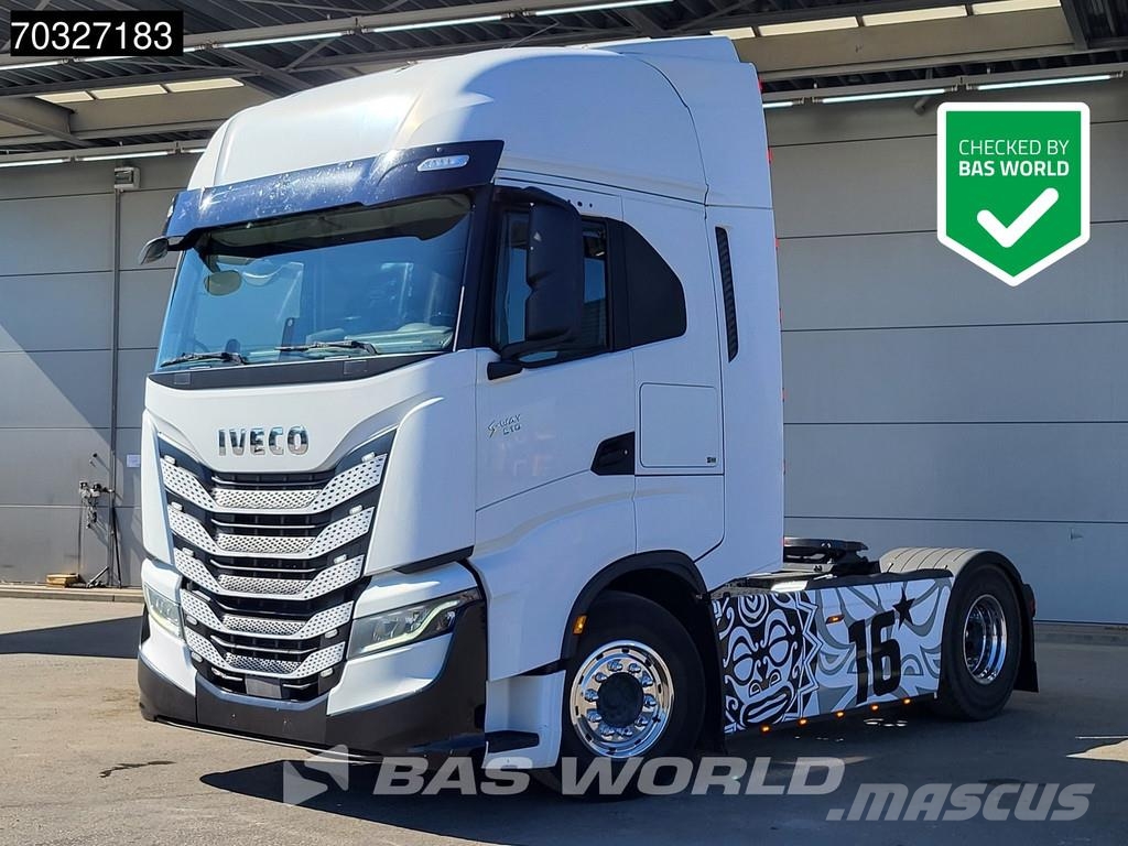 Iveco S-Way 510 4X2 Retarder 2xTanks Standklima ACC Navi Vetopöytäautot