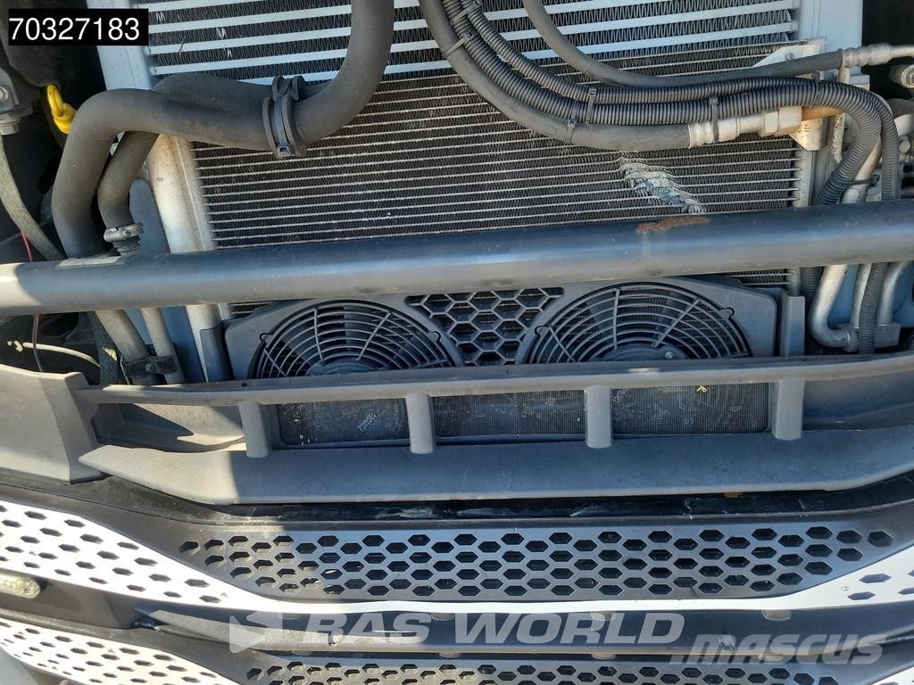 Iveco S-Way 510 4X2 Retarder 2xTanks Standklima ACC Navi وحدات الجر