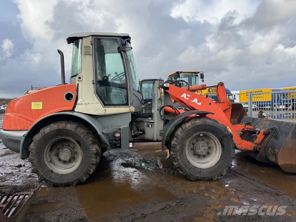 Atlas 95 Chargeuse sur pneus