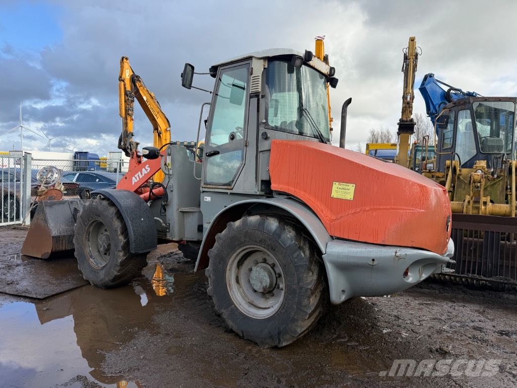 Atlas 95 Chargeuse sur pneus