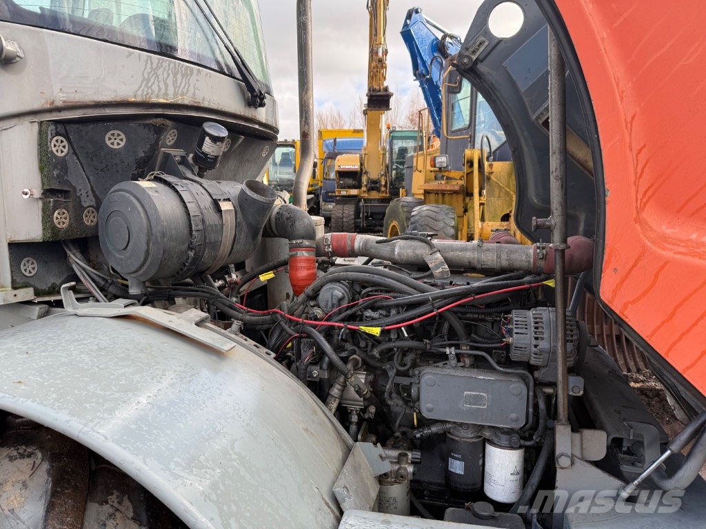 Atlas 95 Chargeuse sur pneus