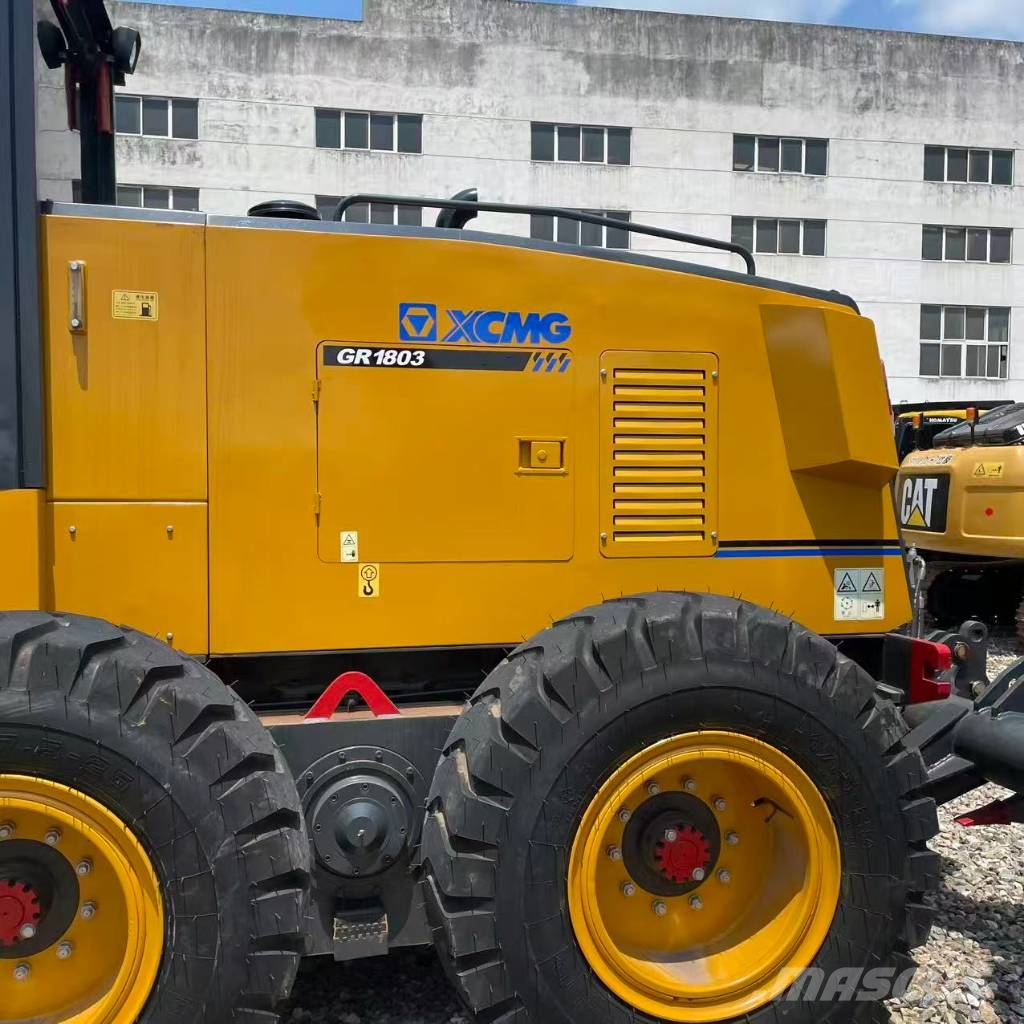 XCMG gr 1803 معدات تمهيد الطرق