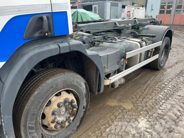 Scania P280 起重可拆卸式卡車