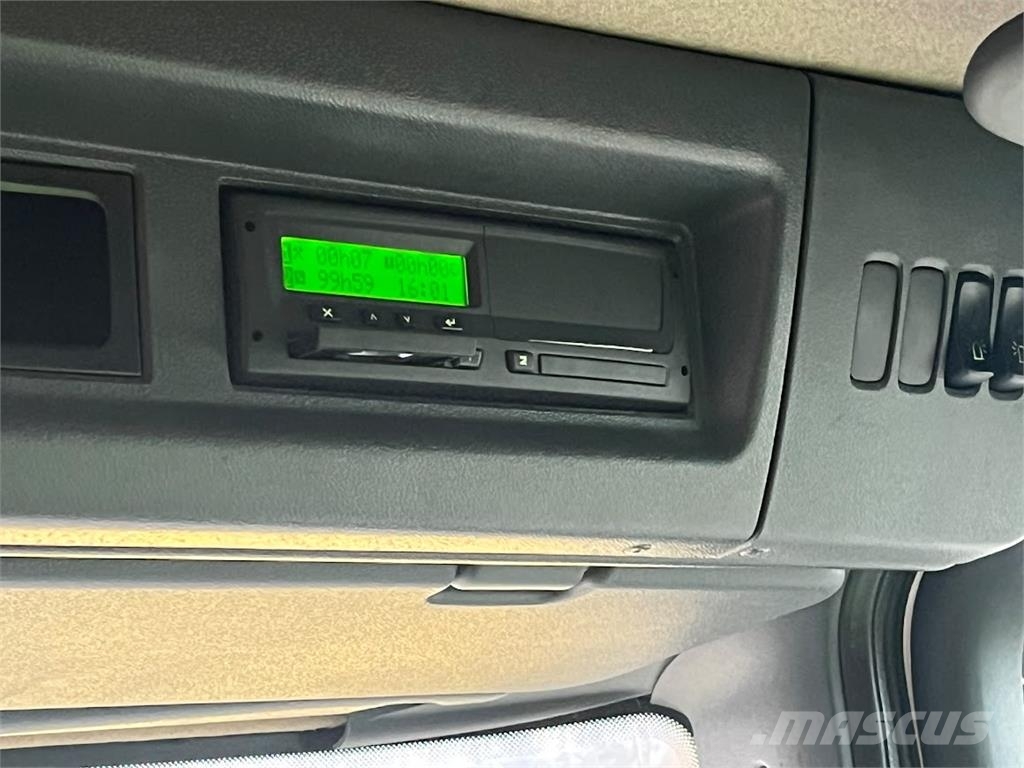 Scania P280 起重可拆卸式卡車