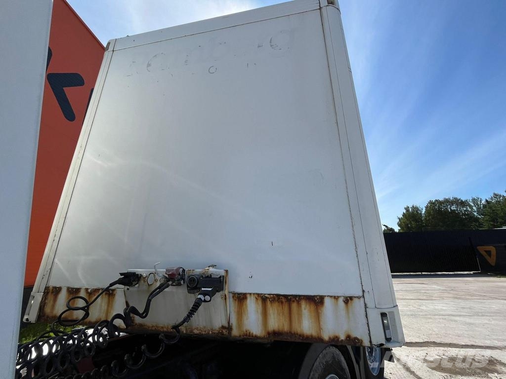 Ekeri L 1 BOX L=10976 mm Dengtos puspriekabės
