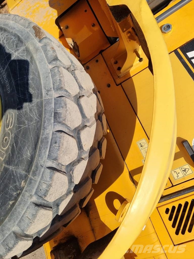 Hyundai HL 757-7 轮式装载机