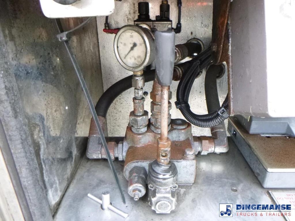 LAG Fuel tank alu 44.4 m3 / 6 comp + pump Cisternos - priekabos