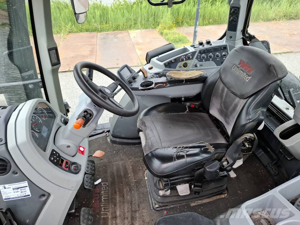 Valtra T 214 Direct Twintrac Tractores