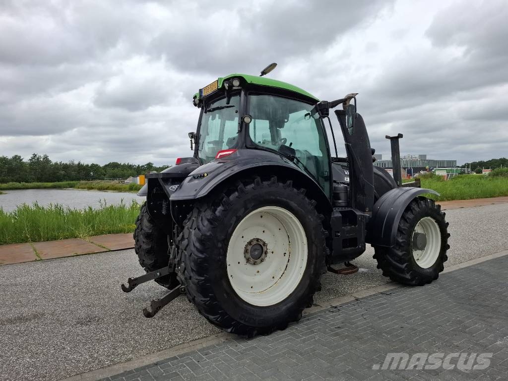Valtra T 214 Direct Twintrac Tractores