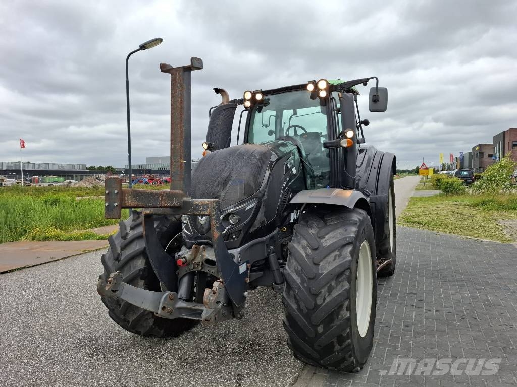 Valtra T 214 Direct Twintrac Tractores